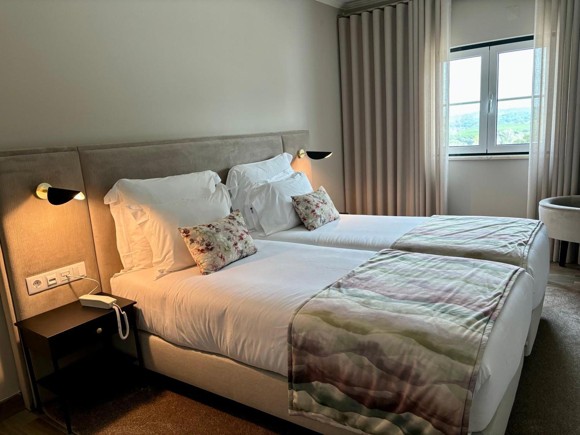 Lilases Boutique House & Garden Mora Phòng bức ảnh